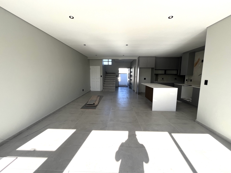 4 Bedroom Property for Sale in Sandown Western Cape